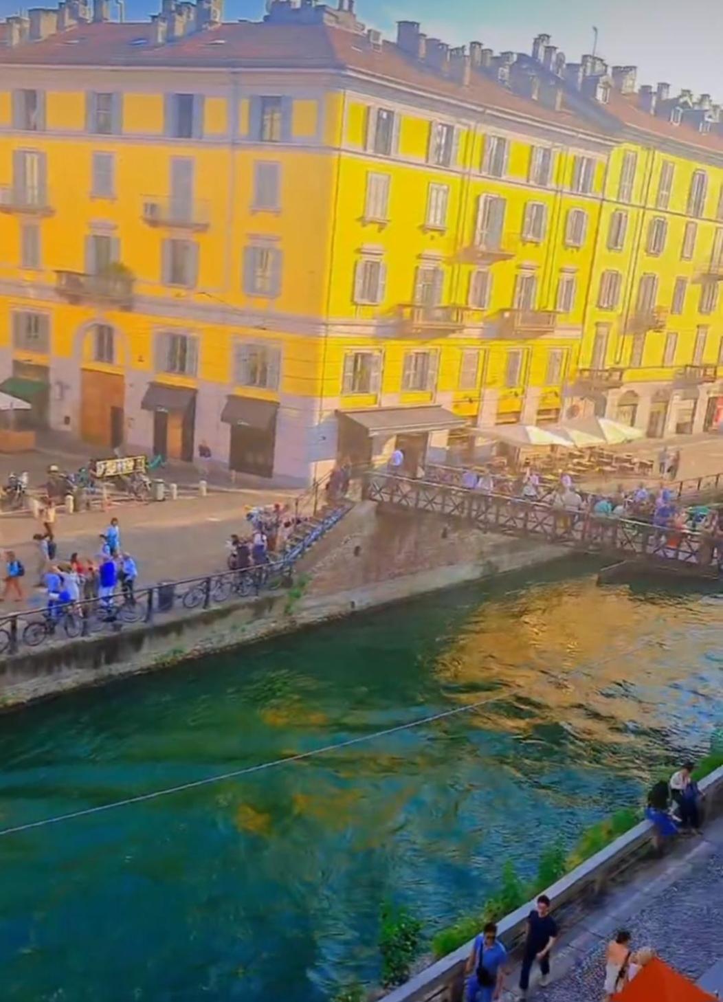 Milano Apartment Navigli View Grande Bagian luar foto
